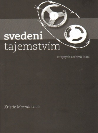 Svedeni tajemstvím