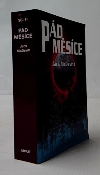 Pád měsíce