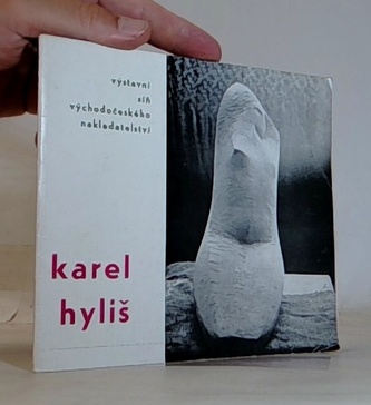 Karel Hyliš - výstavní síň východočeského nakladatelství