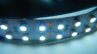 LED páska SMD3528, studená bílá, 24V, 1m, 240 LED/m