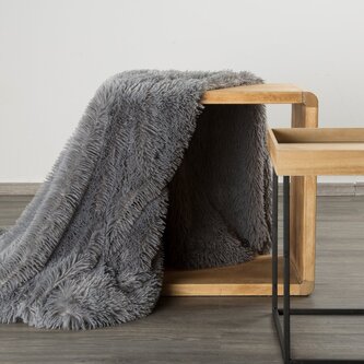 Přehoz na křeslo - sedačku TIFFANNY stříbrná 70x160 cm Mybesthome