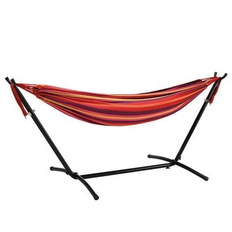 Zahradní houpací síť s kovovým rámem