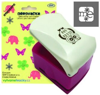 Děrovačka s embosing efektem - nápis ME