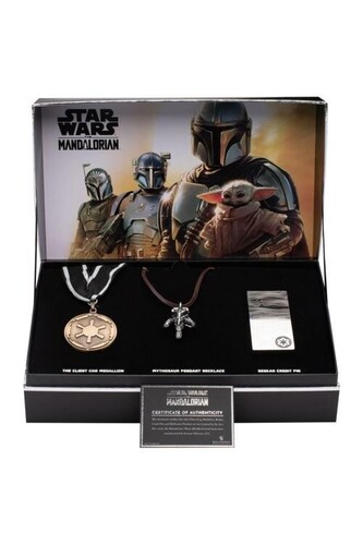 Replika Replika Star Wars: The Mandalorian - Mythosaur pendant, Glaactic Empires Medal and Beskar Pin