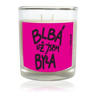 PuraVida svíčka s uklidňující vůní meduňky BLBÁ UŽ JSEM BYLA 210g