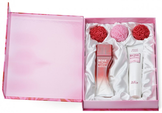 BioFresh elegantní dárkový set - parfém, krém na ruce a tři krásná mýdla