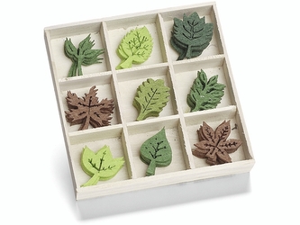 Filcové ozdoby v boxu 45ks - listy - 9 motivů po 5ks, rozměr motivu: 3x3cm.
