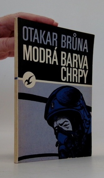 Modrá barva chrpy