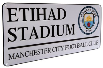 Kovová cedule na zeď FC Manchester City: Etihad Stadium (40 x 18 cm)