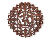 Závěsná dřevěná dekorace Óm tmavá - 30 cm