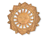 Závěsná dřevěná dekorace Slunce světlá - 30 cm