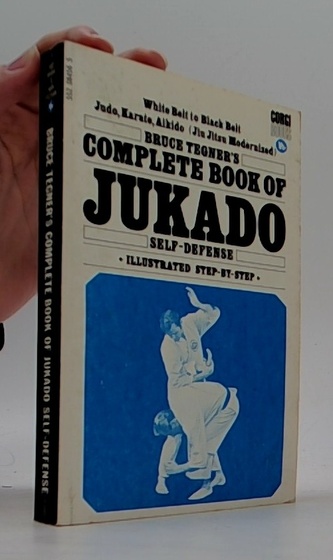 Complete book of jukado self-defence