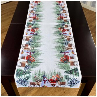 Vánoční ubrus - běhoun na stůl SNOWMANS FRIENDS 40x140 cm Mybesthome