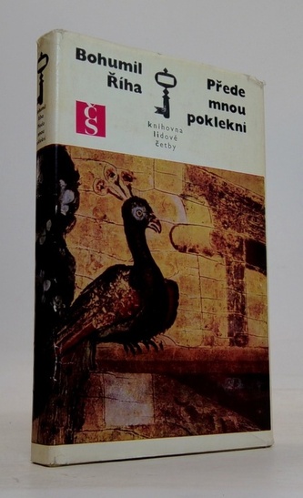 Přede mnou poklekni