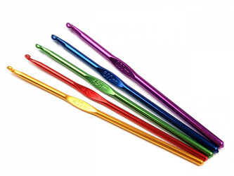 Háček na háčkování vel. 2-5,5 - 100 ks - 5 náhodná barva