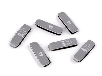 Reflexní poutko / taháček na jezdce - 30 ks - 1 (37 mm) šedá reflexní Reflexní poutko / taháček na jezdce - 30 ks - 1 (37 mm) šedá reflexní