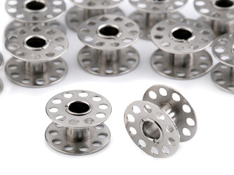 Cívka k šicímu stroji Lada - 10 ks - stříbrná