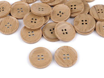 Knoflík imitace dřeva velikost 32", 40", 44" - 50 ks - 3 (40") béžová