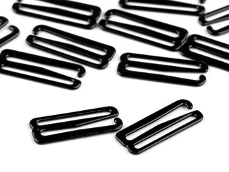 Háček a posunovač na prádlo šíře 25 mm kovový - 20 ks - 4 černá háček