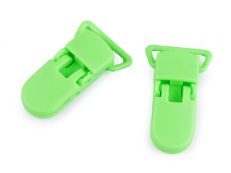 Plastový klip šíře 20 mm - 100 ks - 5 zelená sv.