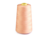 Polyesterové nitě pro overlocky i klasické šití návin 5000 yards PES 40/2 - 1 ks - 532 Apricot Sherbet