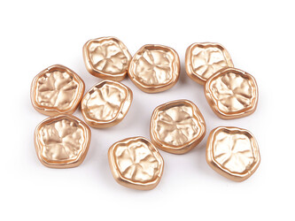 Knoflík kovový mačkaný vzhled velikost 32", 36" - 10 ks - 2 (36") zlatá sv.