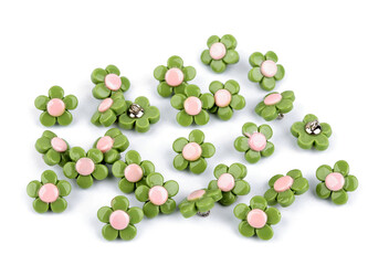 Knoflík květ velikost 22" - 25 ks - 5 zelená sv.