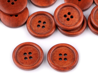 Dřevěný knoflík čtyřdírkový velikost 40" - 50 ks - 2 třešeň