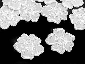 Nažehlovačka vyšívaný květ - 10 ks - 1 bílá