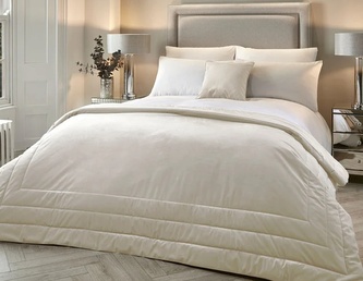 Přehoz přes postel Chic Ivory 220x150