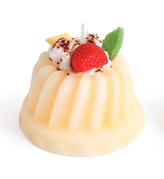 Świeca PYCHOTKA 6x4,5cm parafinowa kremowa