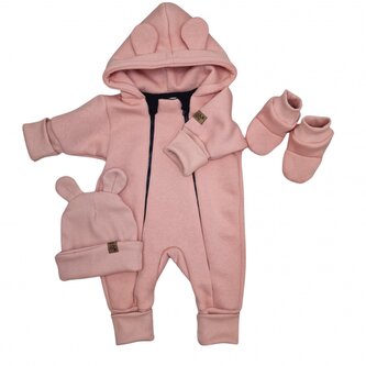 Oteplený dětský overal bez šlapek s kapucí, čepička + botičky, 3D, koralový; 56 (1-2m)