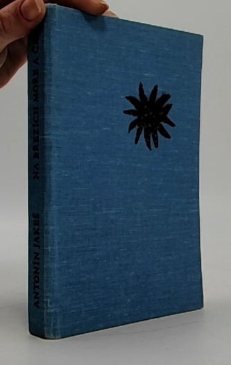 Na březích moře a času