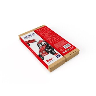 Traktor Zetor s vlekem