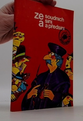 Ze soudních síní a předsíní