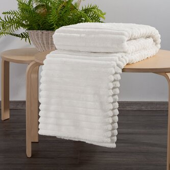 Přehoz na křeslo - mikrovláknový pléd SOFTLY bílá 70x160 cm Mybesthome