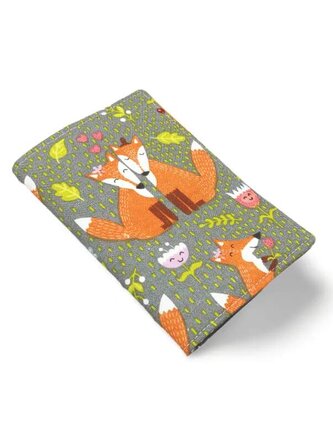 Obal na očkovací a zdravotní průkaz dítěte - Šedé lišky