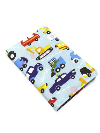 Obal na očkovací a zdravotní průkaz dítěte - Autíčka