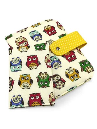 Sada plenkovníku / pouzdra na pleny a obalu na očkovací a zdravotní průkaz dítěte - Barevné sovy