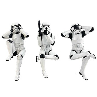 Figurka Stormtrooper - Three Wise Sitting, 11 cm Figurka Stormtrooper - Three Wise Sitting, 11 cm