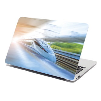 Samolepka na notebook Rychlovlak projíždějící nádražím: 38x26 cm