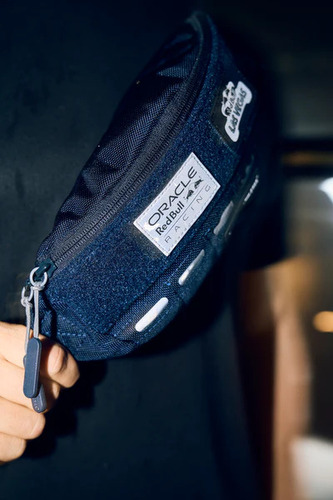 Týmová ledvinka Red Bull Racing X Built For Athletes tmavě modrá SE Las Vegas