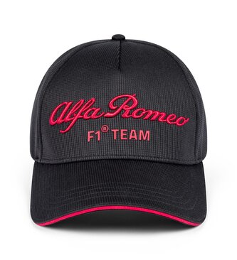 Alfa Romeo F1 Team týmová kšiltovka se zahnutým kšiltem limitovaná edice černá