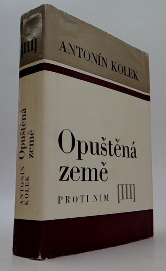 Opuštěná země proti nim