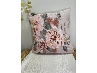 B.E.S. - Petrovice, s.r.o. Bavlněný krepový potah na polštářek 40x40 - vzor Valentina B.E.S. - Petrovice, s.r.o. Bavlněný krepový potah na polštářek 40x40 - vzor Valentina