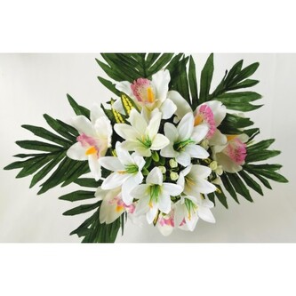 Kytice lilie s palmovým listem, bílo-růžová  H360 bílo-růžová