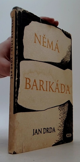 Němá barikáda