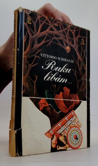 Ruku líbáme...