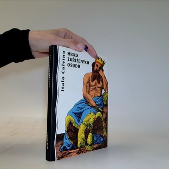 Hrad zkřížených osudů