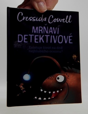 Mrňaví detektivové: Existuje život na dně nejhlubšího oceánu?